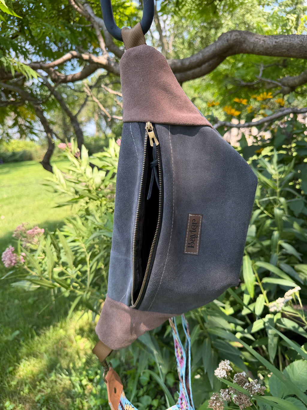 Montana Crossbody