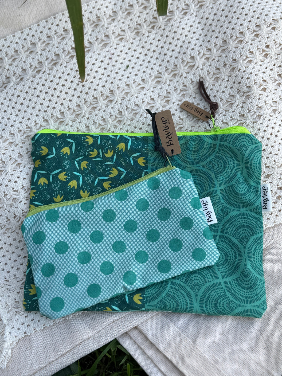 Aqua Patches Mini Flat Zip