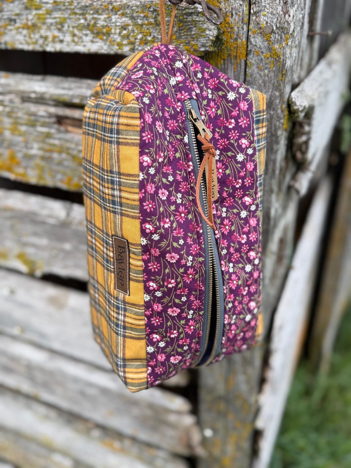 Violet Flannel XL Pouch