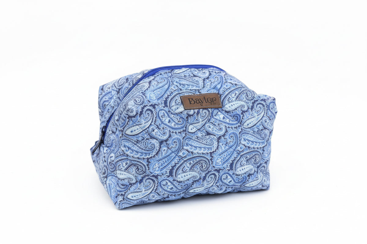 Paisley Puffer Medium Pouch