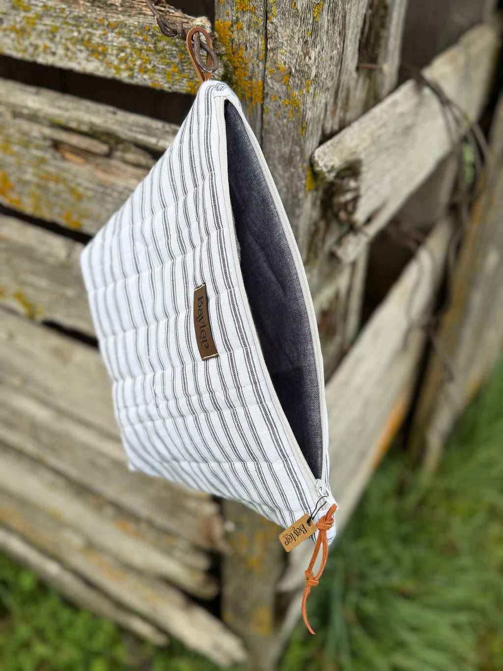 Monochrome Stripe Medium Pouch