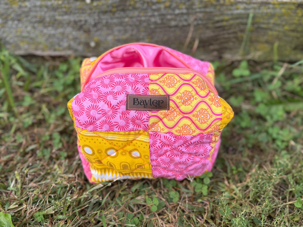 Kauai Puffer Medium Pouch