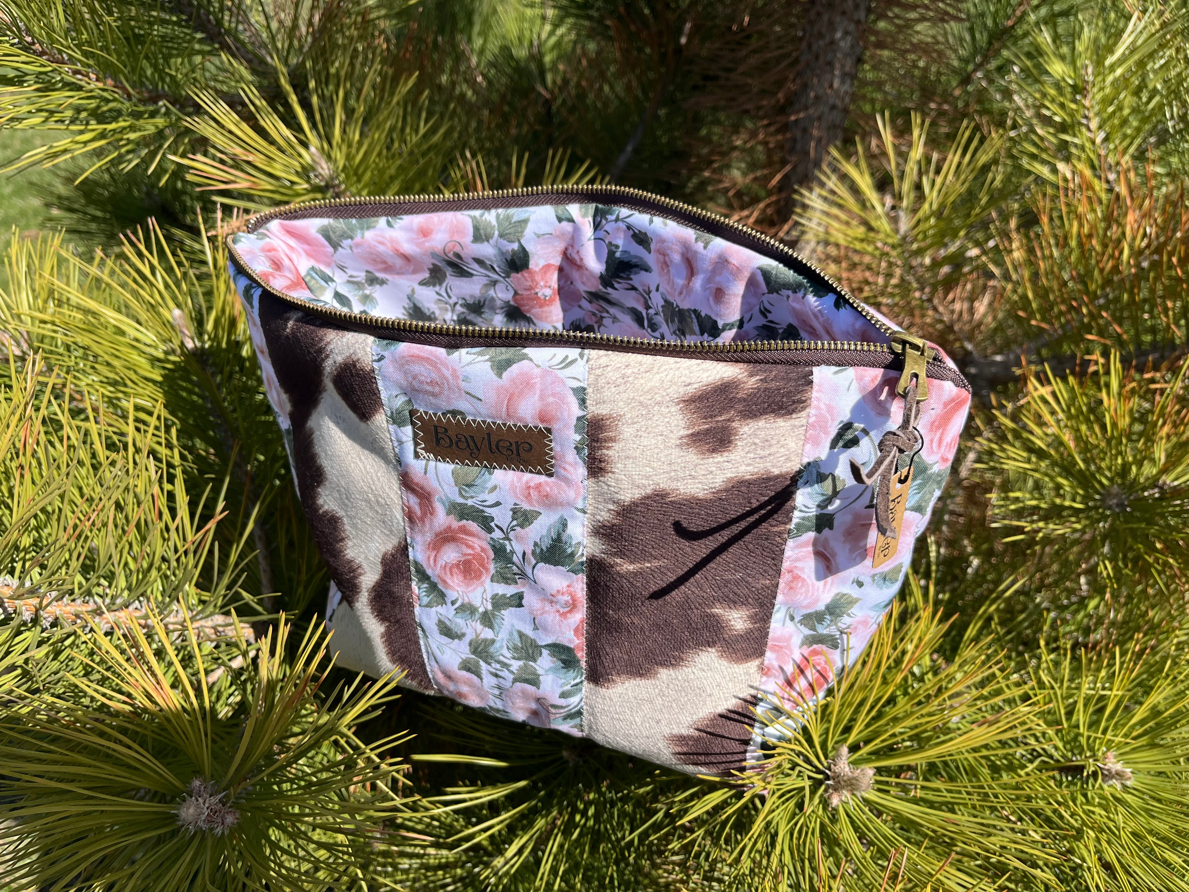 Pink Cow Flower Pouch