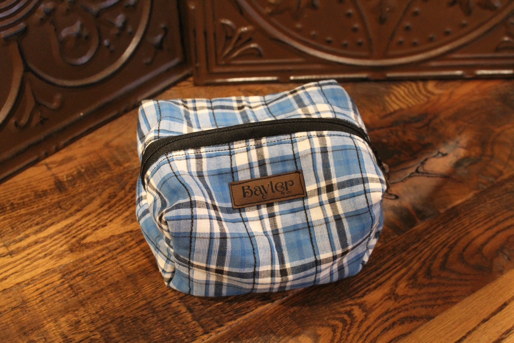 Small Plaid Pouch