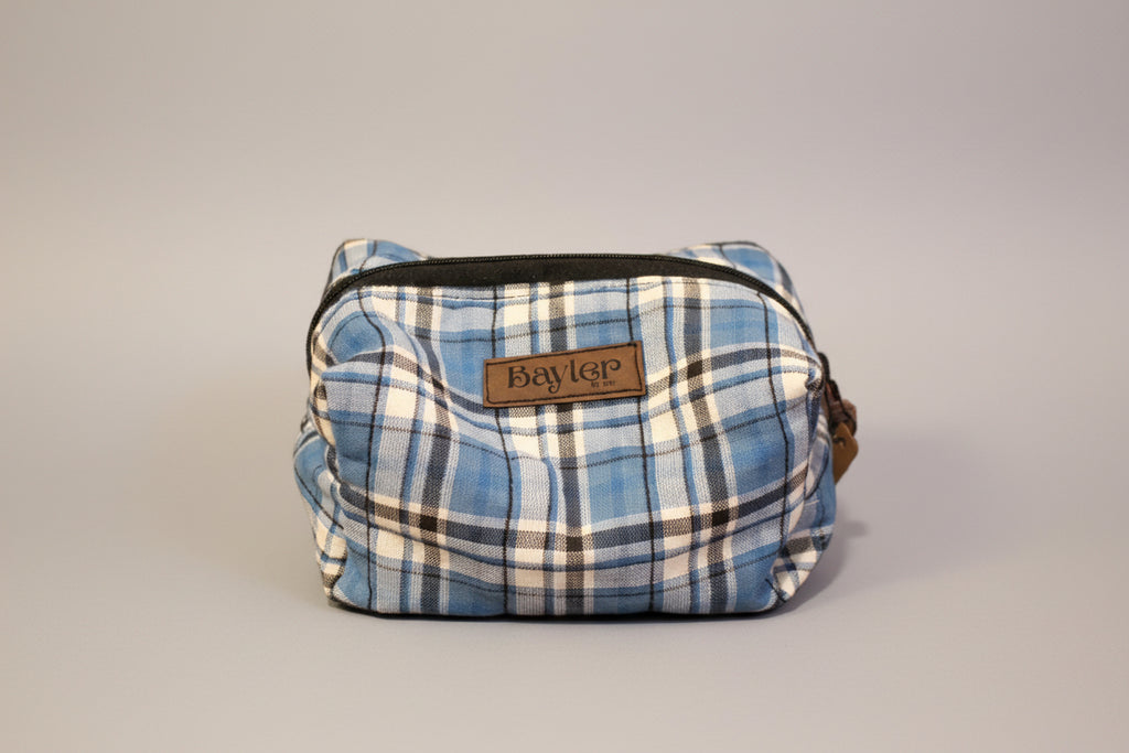 Small Plaid Pouch