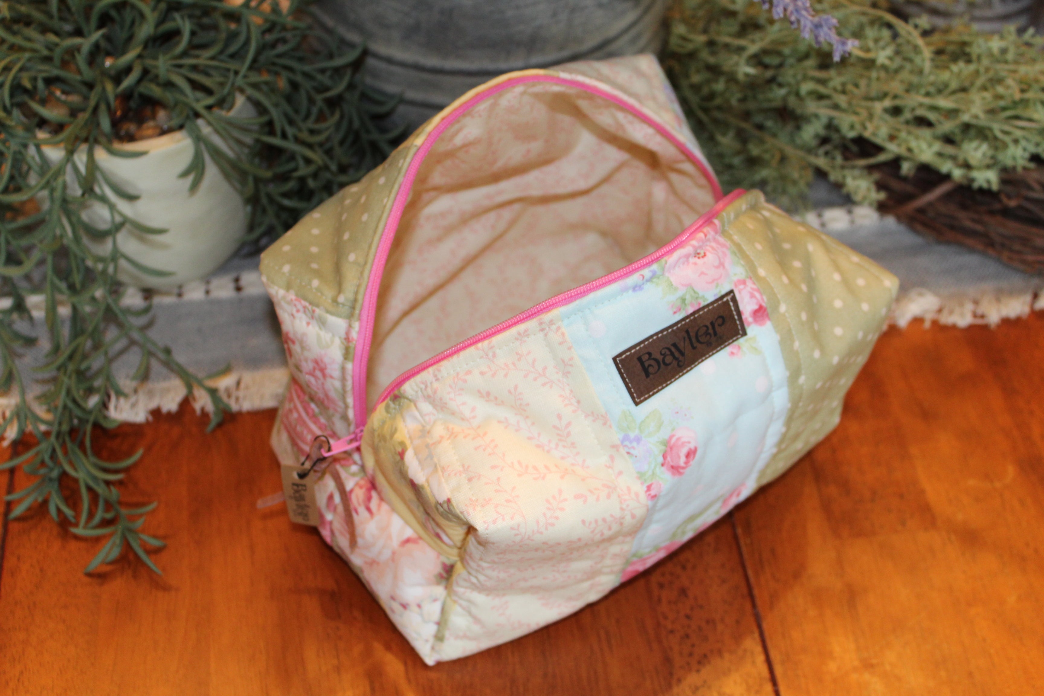 Flower Patch Pouch