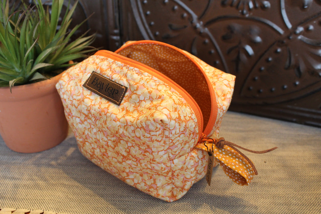 Orange Flower Dot Small Pouch