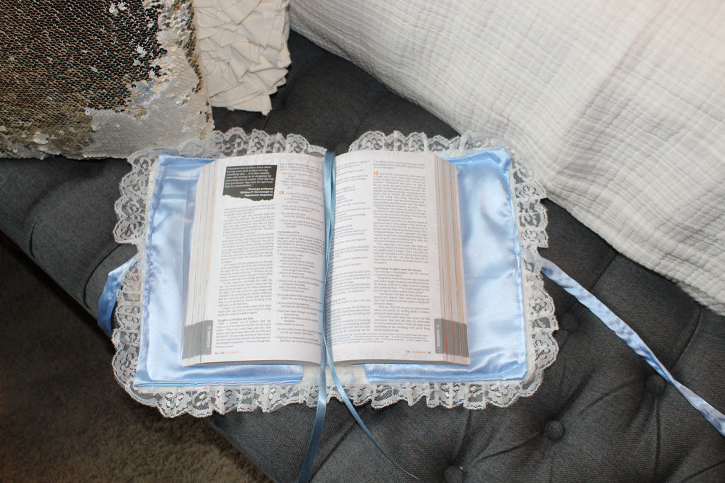 Lacey Bible Cover