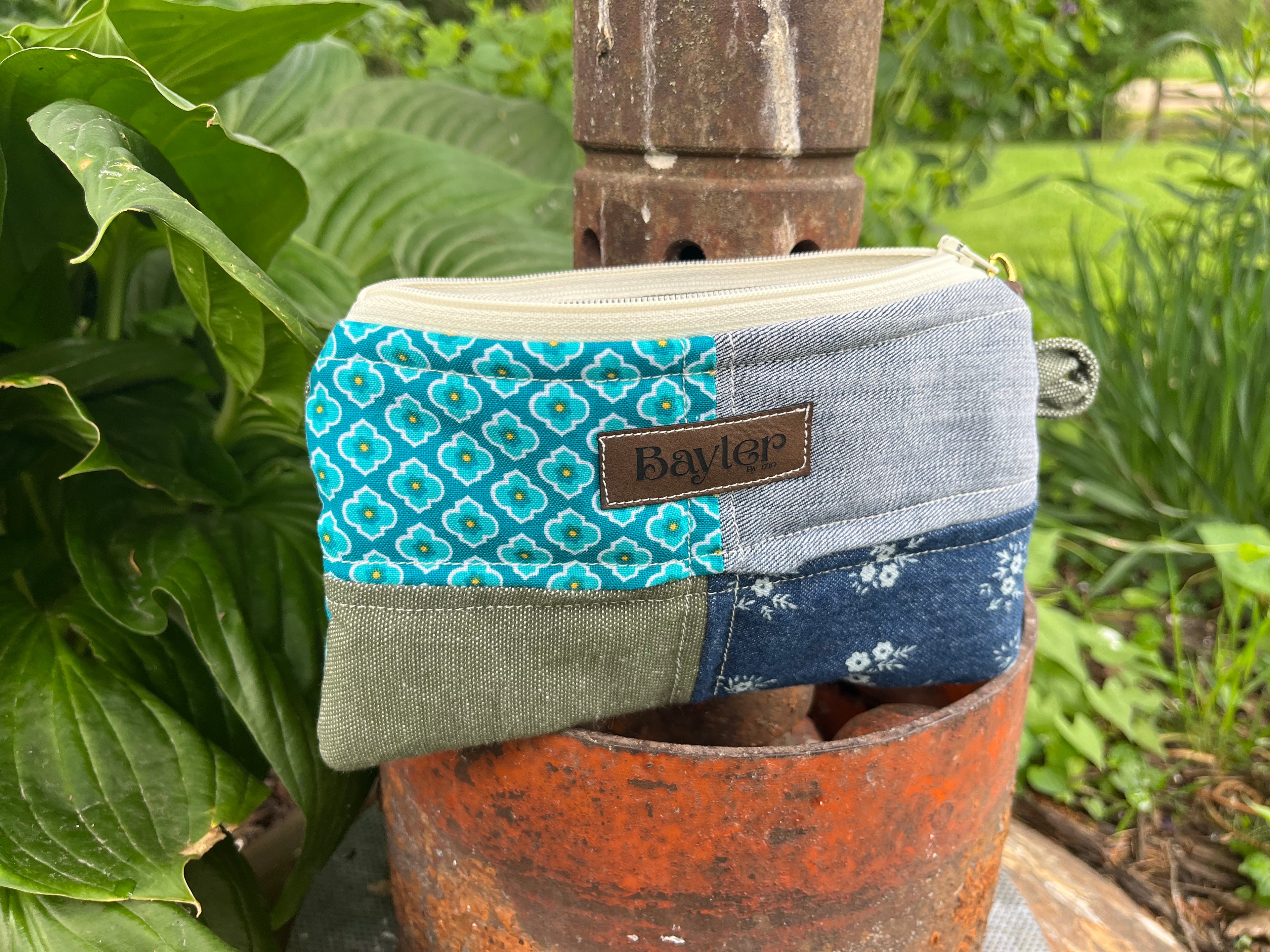 Western Blues Mini Flat Zip