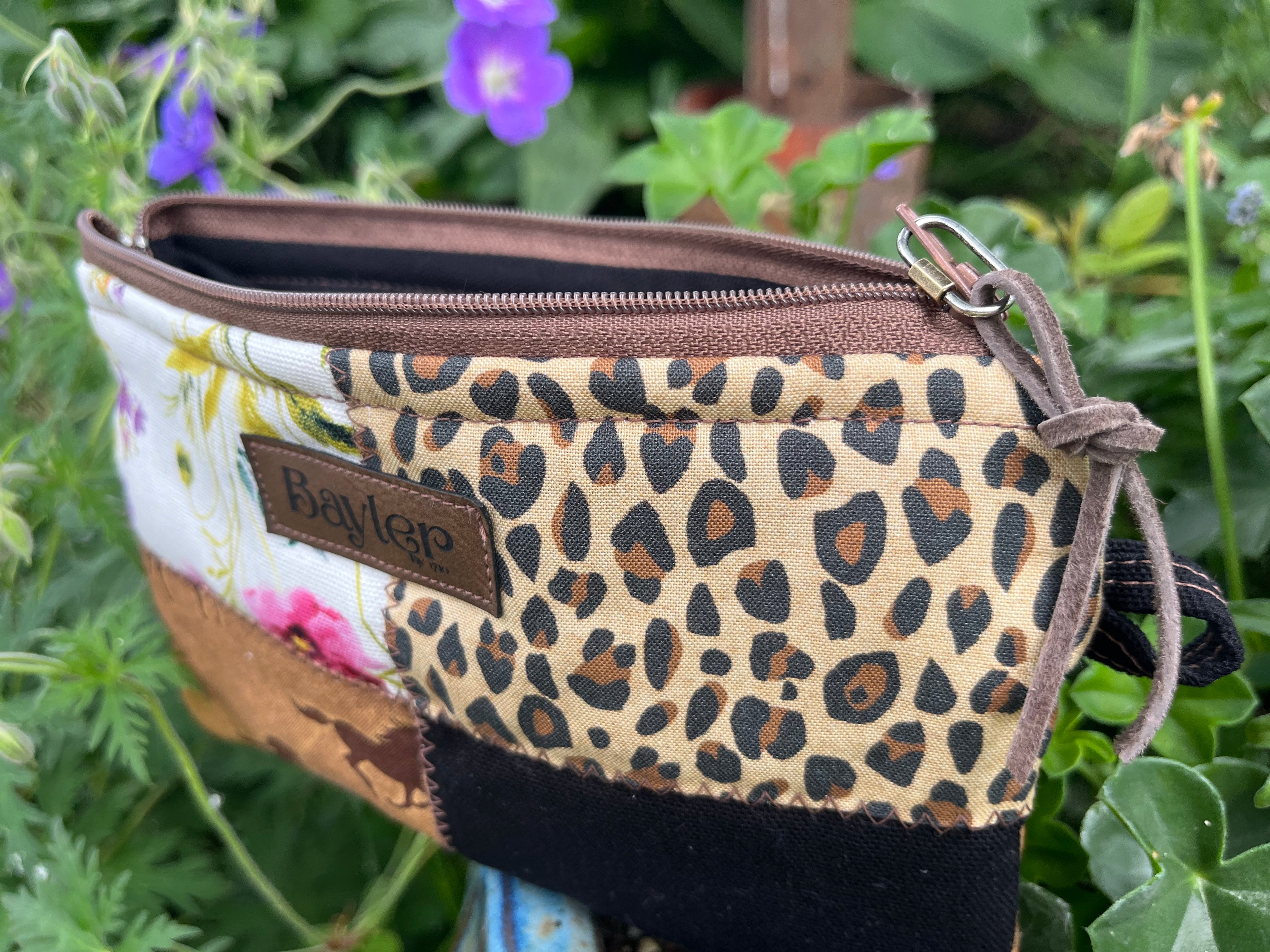 Cowboy Bling Mini Flat Zip